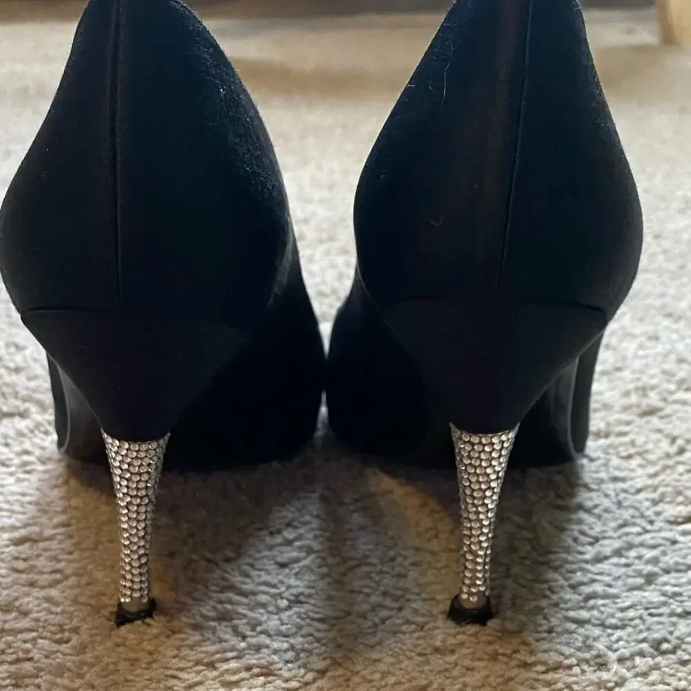 Stuart Weitzman stuart weitzman